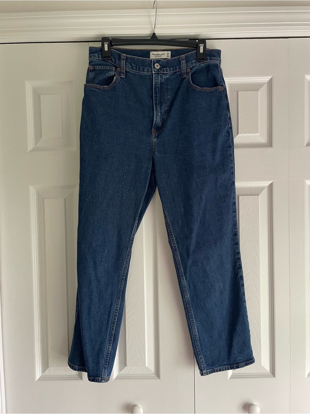 Abercrombie & Fitch Women's Dark Blue Ankle Straight ultra high rise curve love